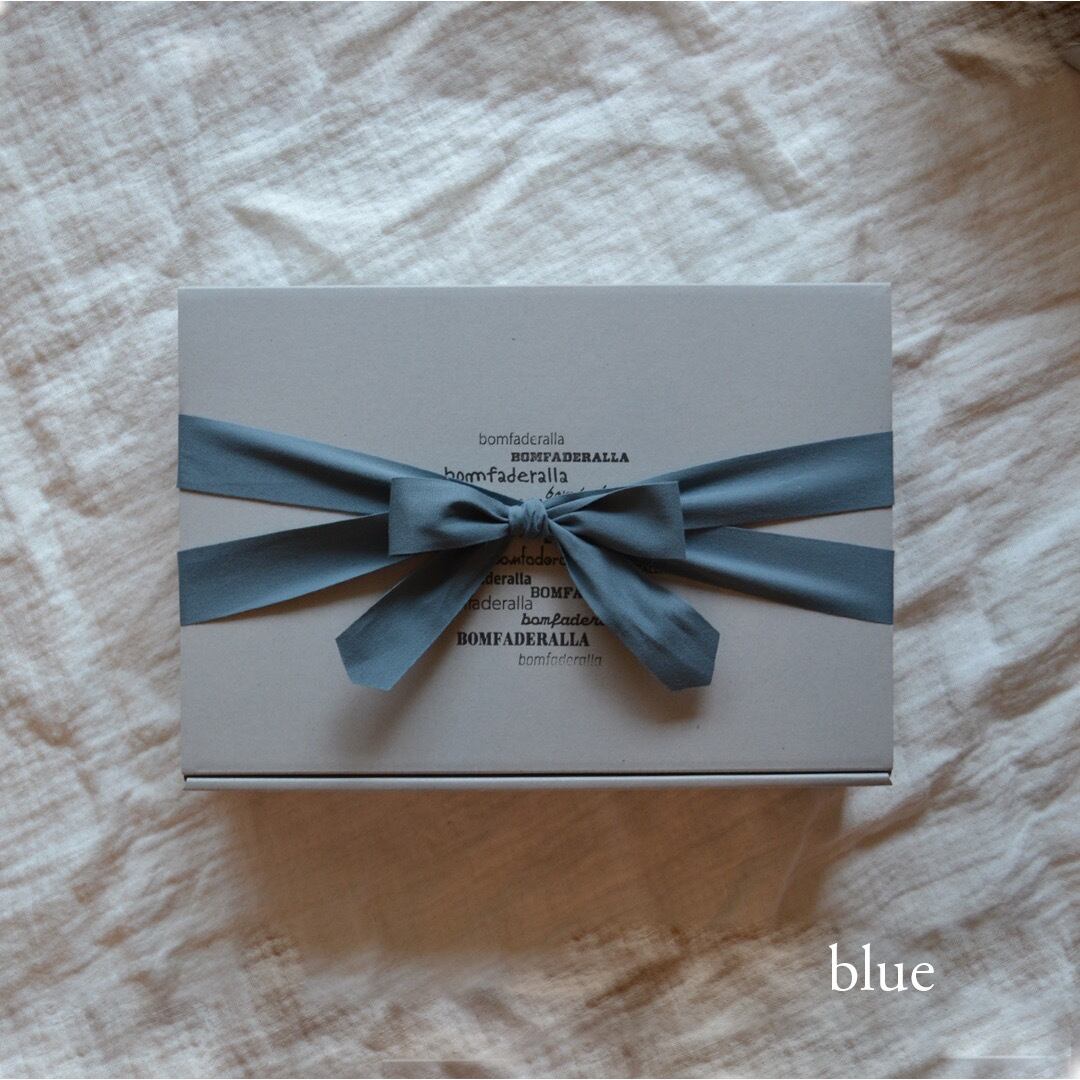 Gift wrapping